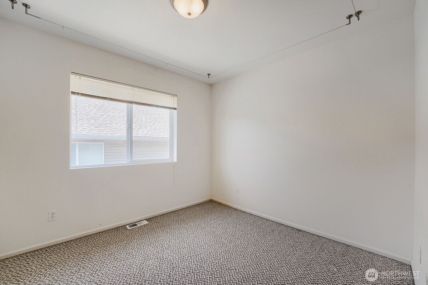 27426 Maple Ridge Way Property Photo 16