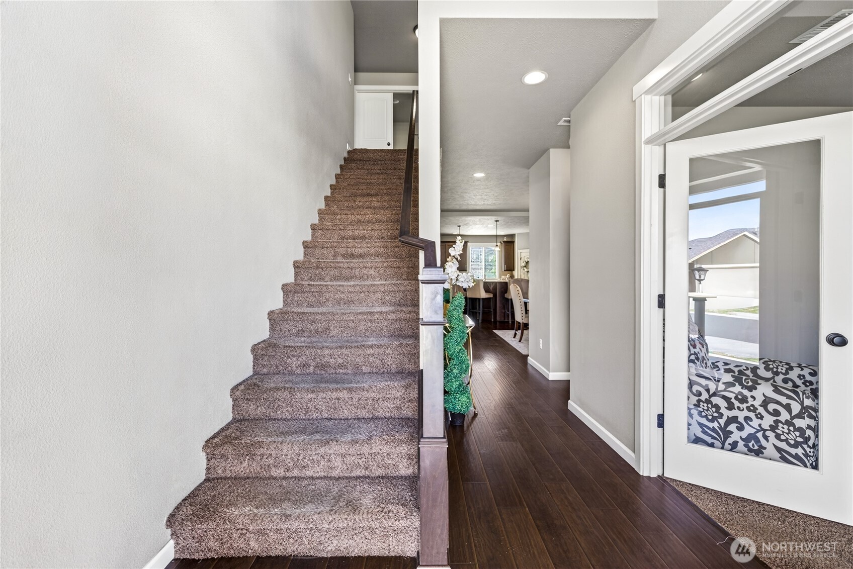 1713 Liberty Lane Property Photo 4