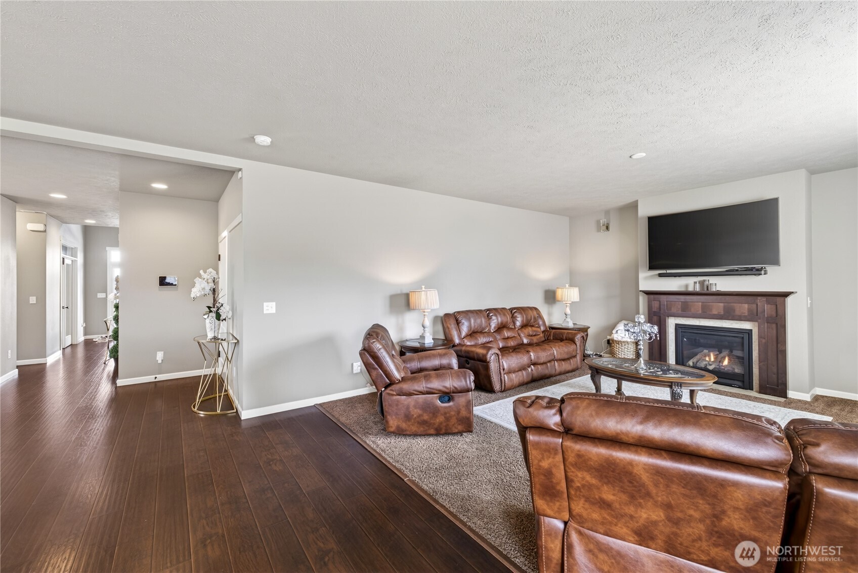 1713 Liberty Lane Property Photo 6