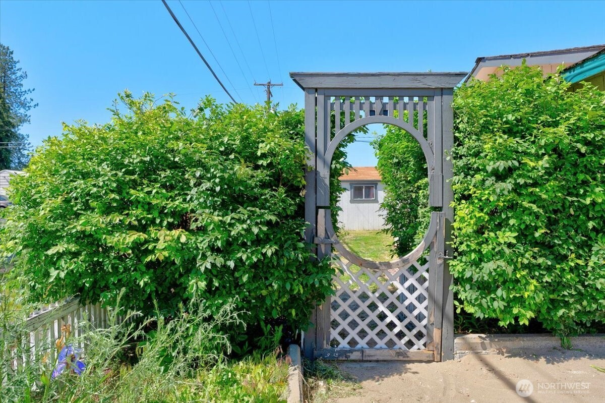206 Maxwell Street Property Photo 22