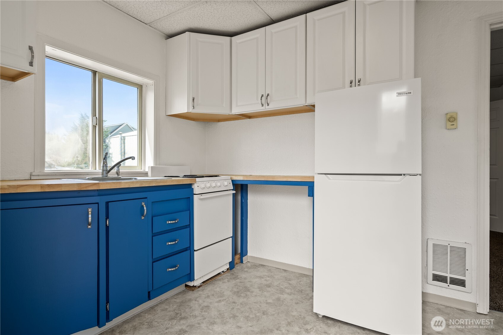 349 H Street Property Photo 16