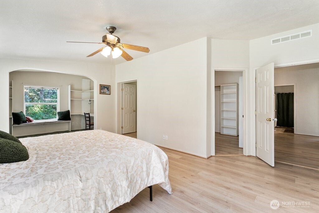 520 140th Avenue Property Photo 16