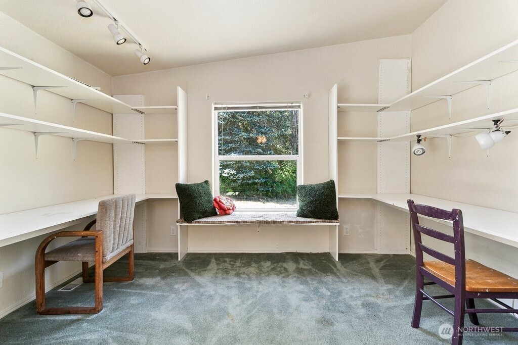520 140th Avenue Property Photo 17