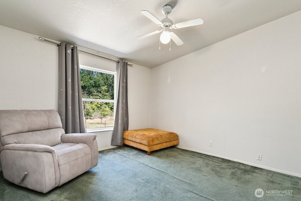 520 140th Avenue Property Photo 22