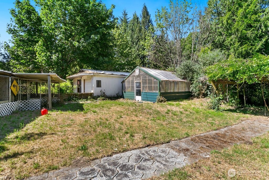 520 140th Avenue Property Photo 28