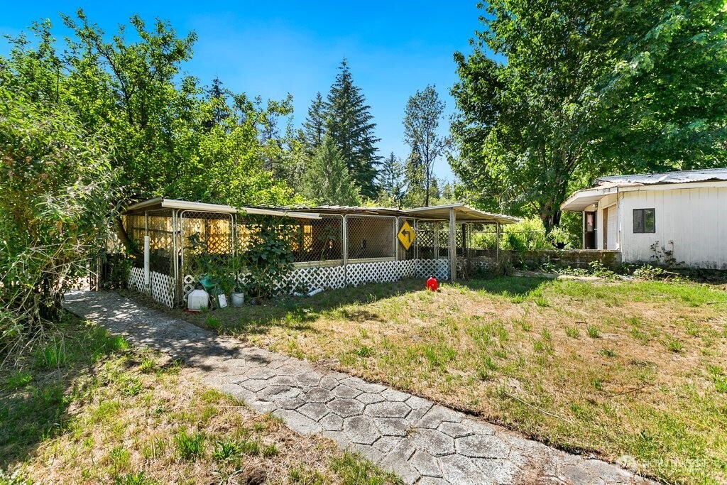 520 140th Avenue Property Photo 33