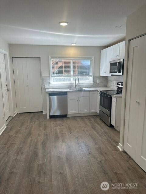 11 Ashland Street Property Photo 5
