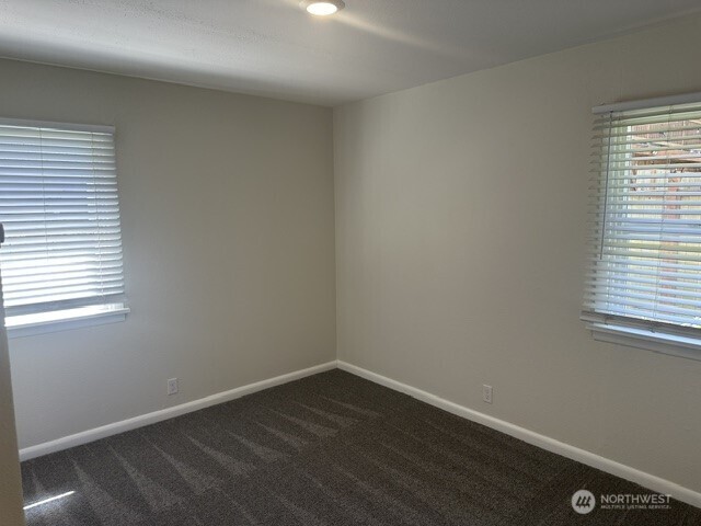 11 Ashland Street Property Photo 13