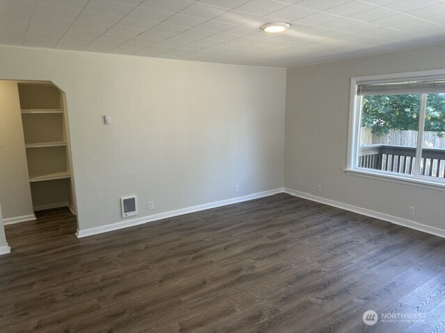 11 Ashland Street Property Photo 15