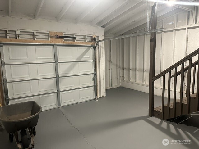 11 Ashland Street Property Photo 18