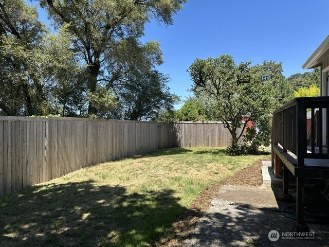 11 Ashland Street Property Photo 20