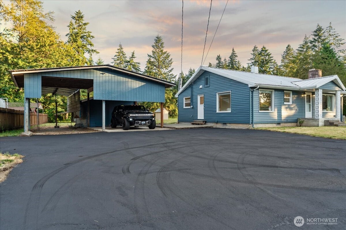 14722 Kapowsin Highway Property Photo 20