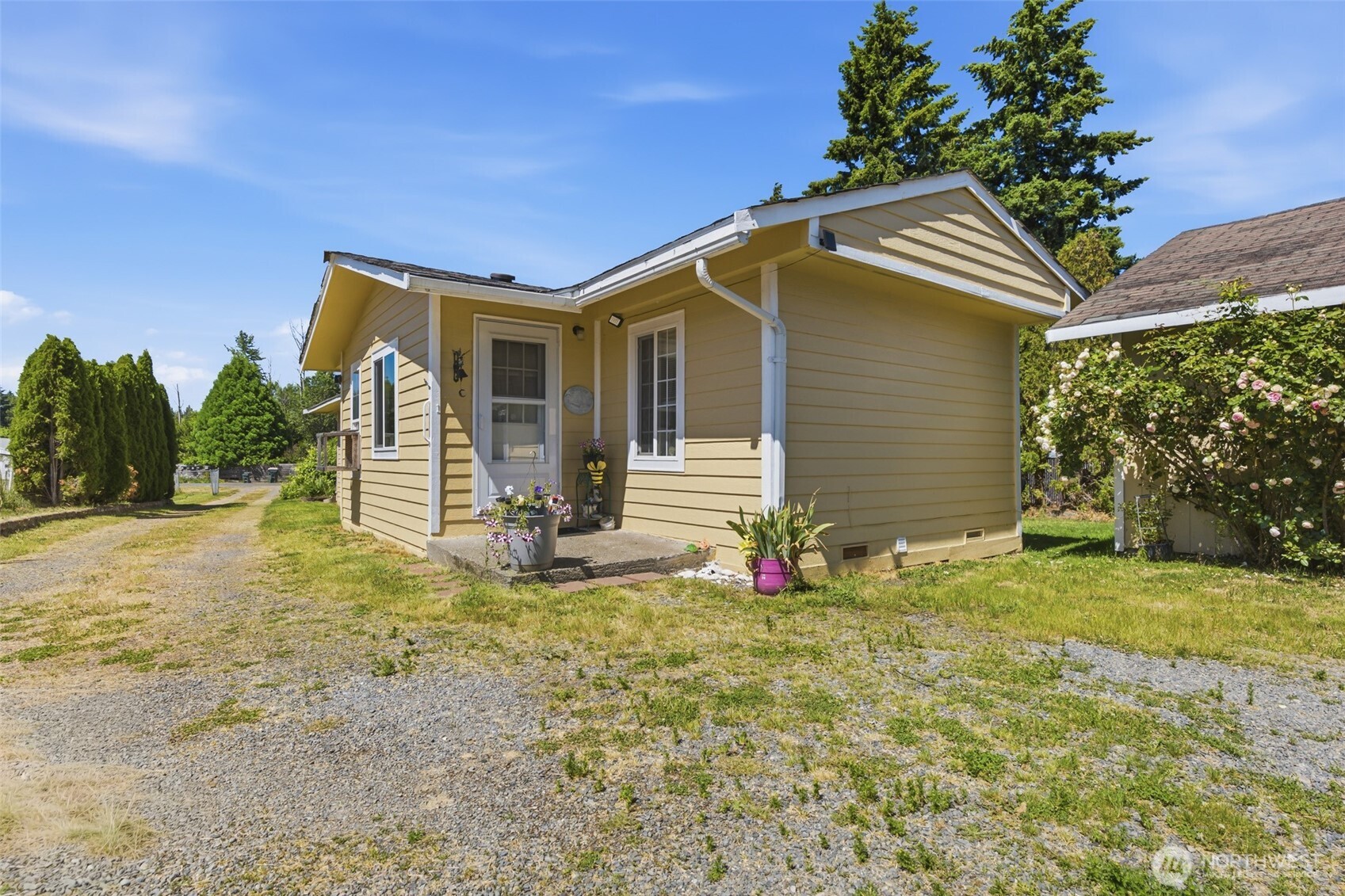 8516 Pepperidge Lane Property Photo 1