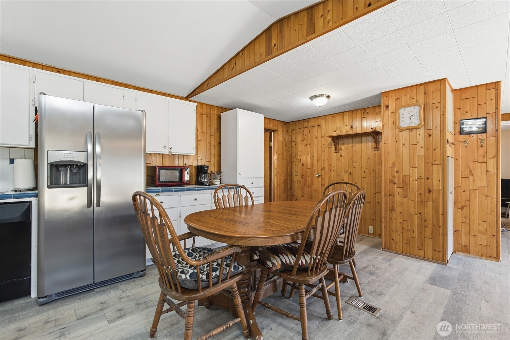 8516 Pepperidge Lane Property Photo 12