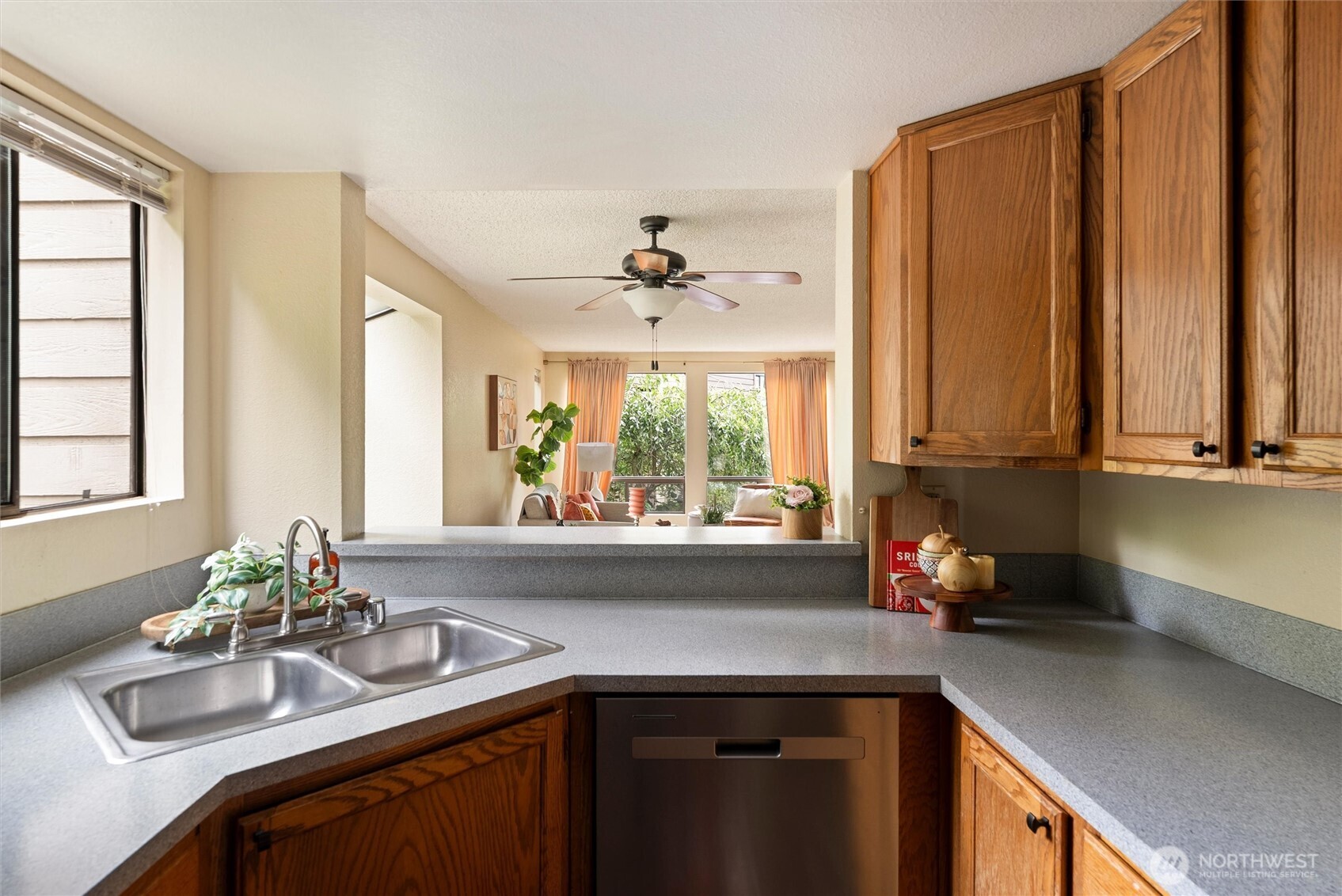 15123 Sunwood Boulevard Gg21 Property Photo 4