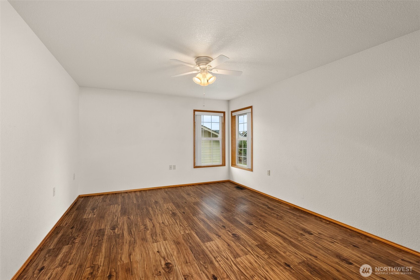 108 Carl Sandburg Drive Property Photo 13