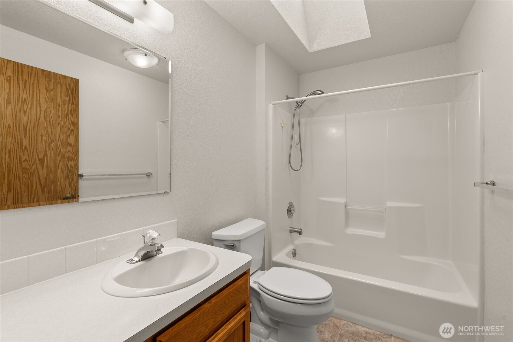 108 Carl Sandburg Drive Property Photo 18