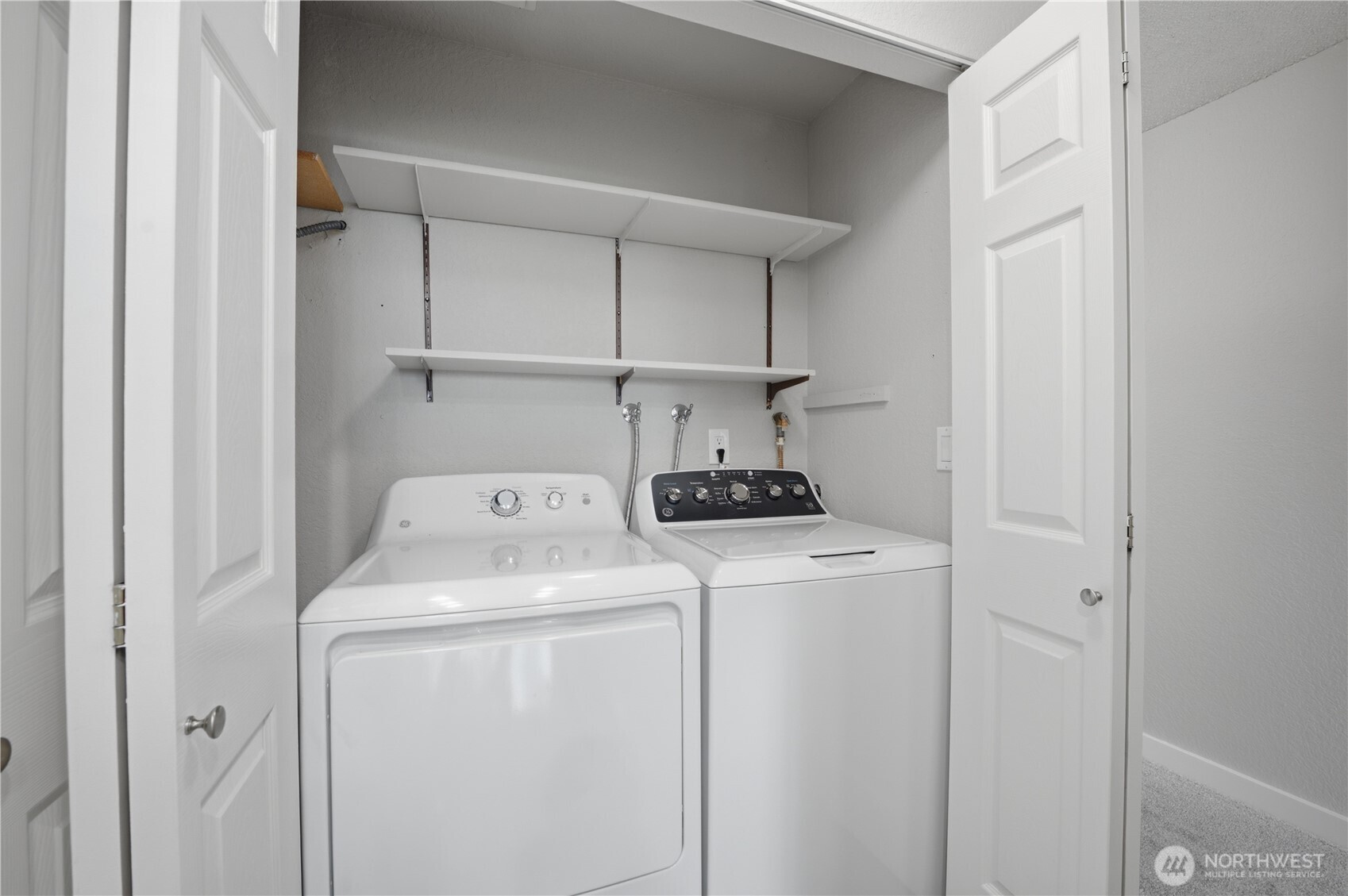 4189 W Lake Sammamish Parkway B309 Property Photo 20