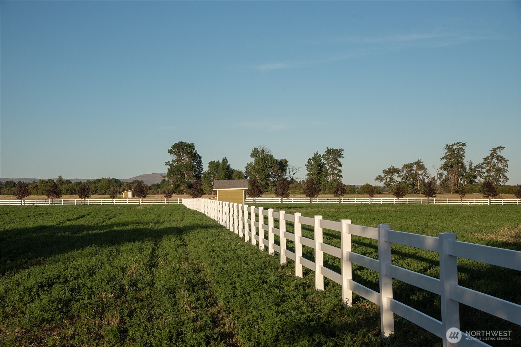 2 A Look Road Property Photo 8