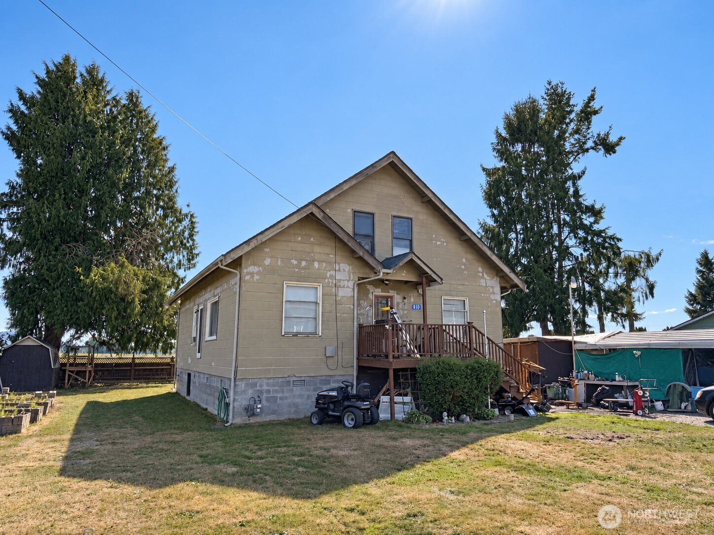 810 Cul De Sac Avenue Property Photo 2