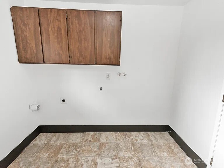 15408 74th Avenue Property Photo 8