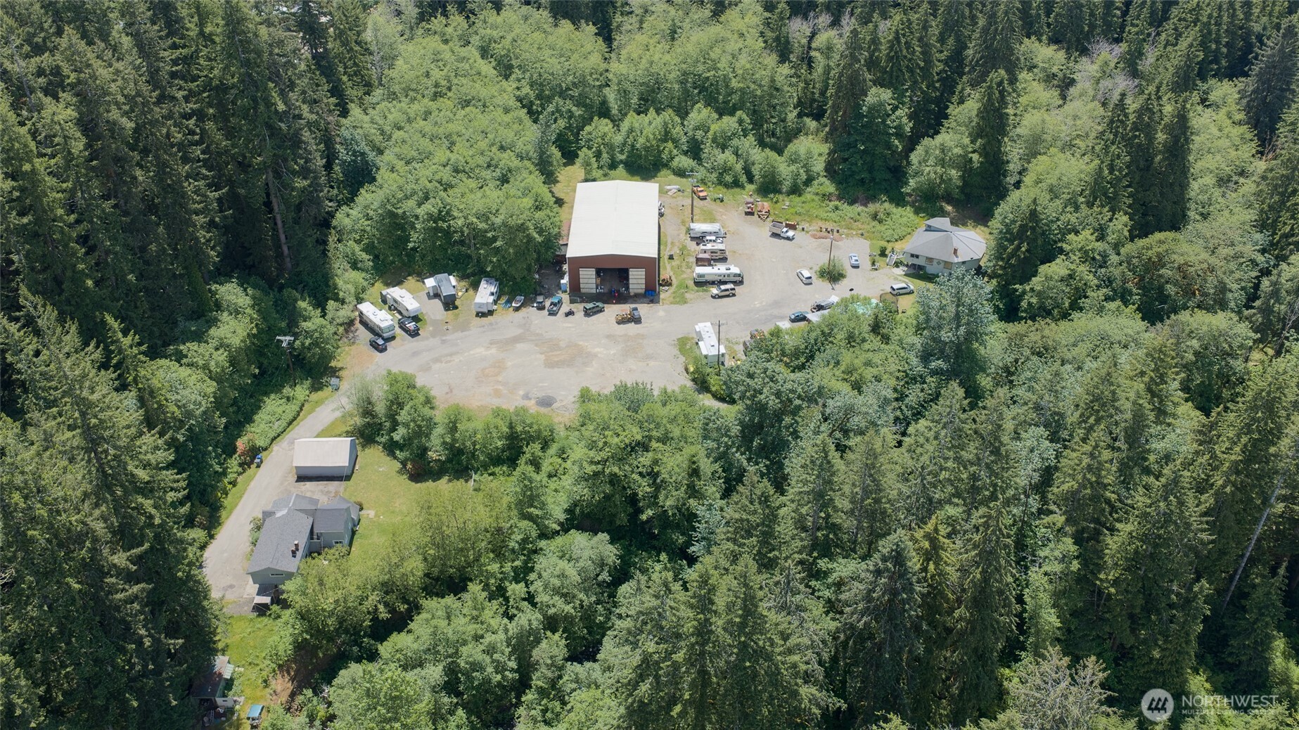 6467 Us Highway 101 Property Photo 2