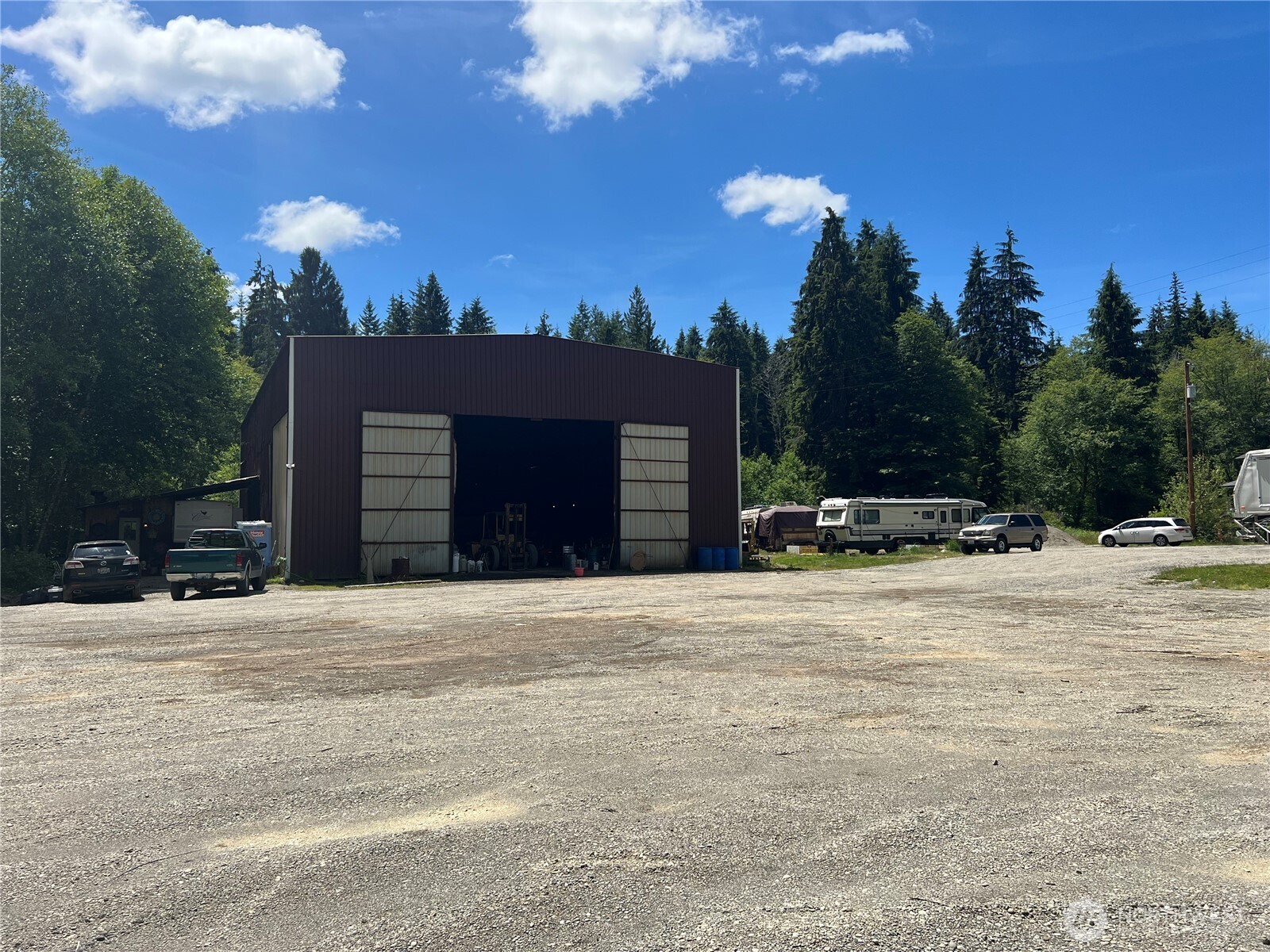 6467 Us Highway 101 Property Photo 12