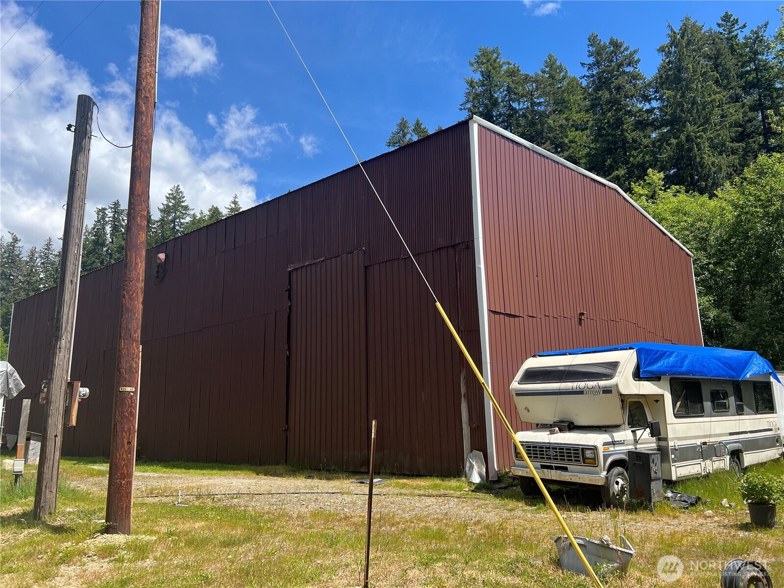 6467 Us Highway 101 Property Photo 16