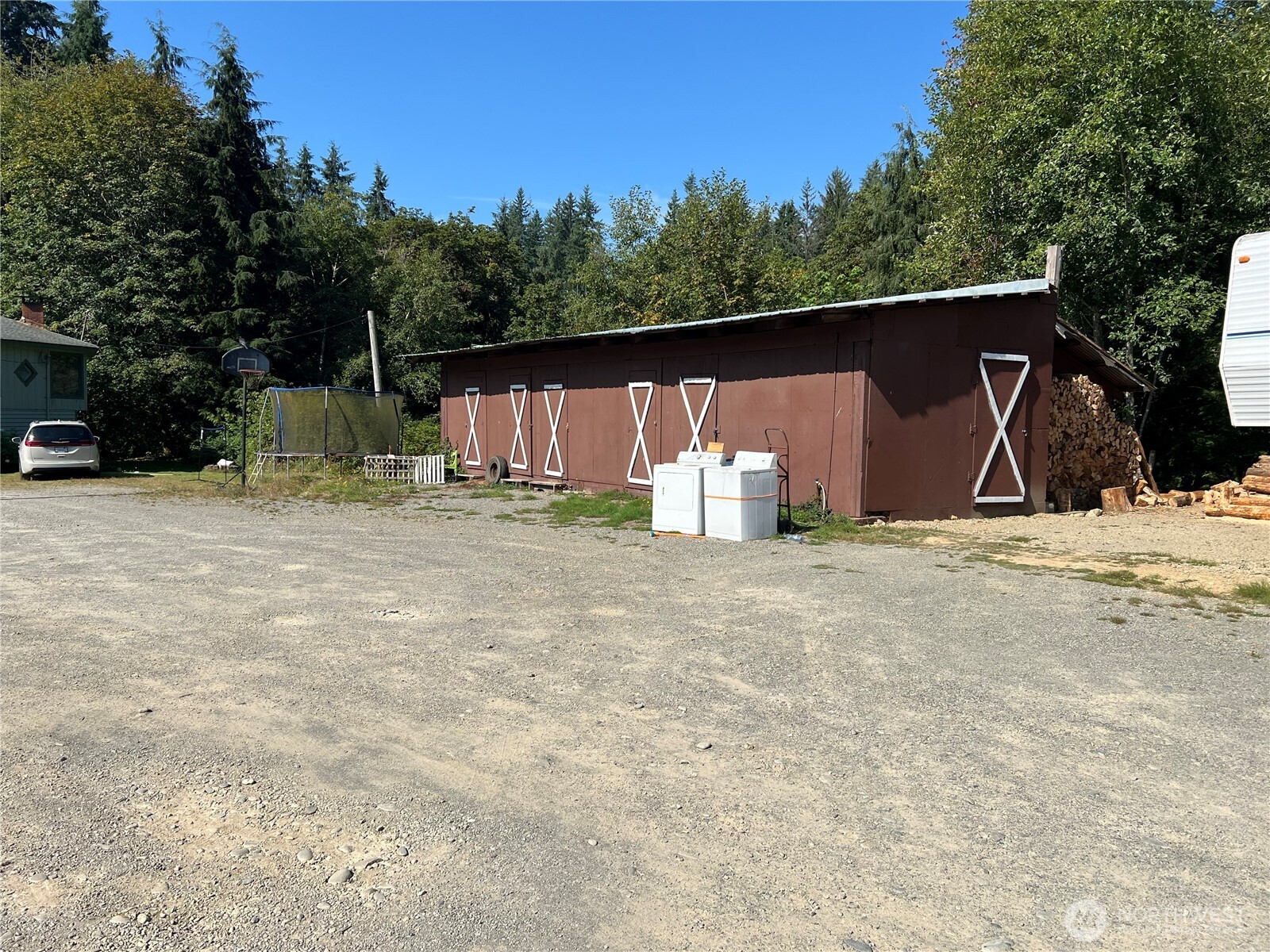 6467 Us Highway 101 Property Photo 21