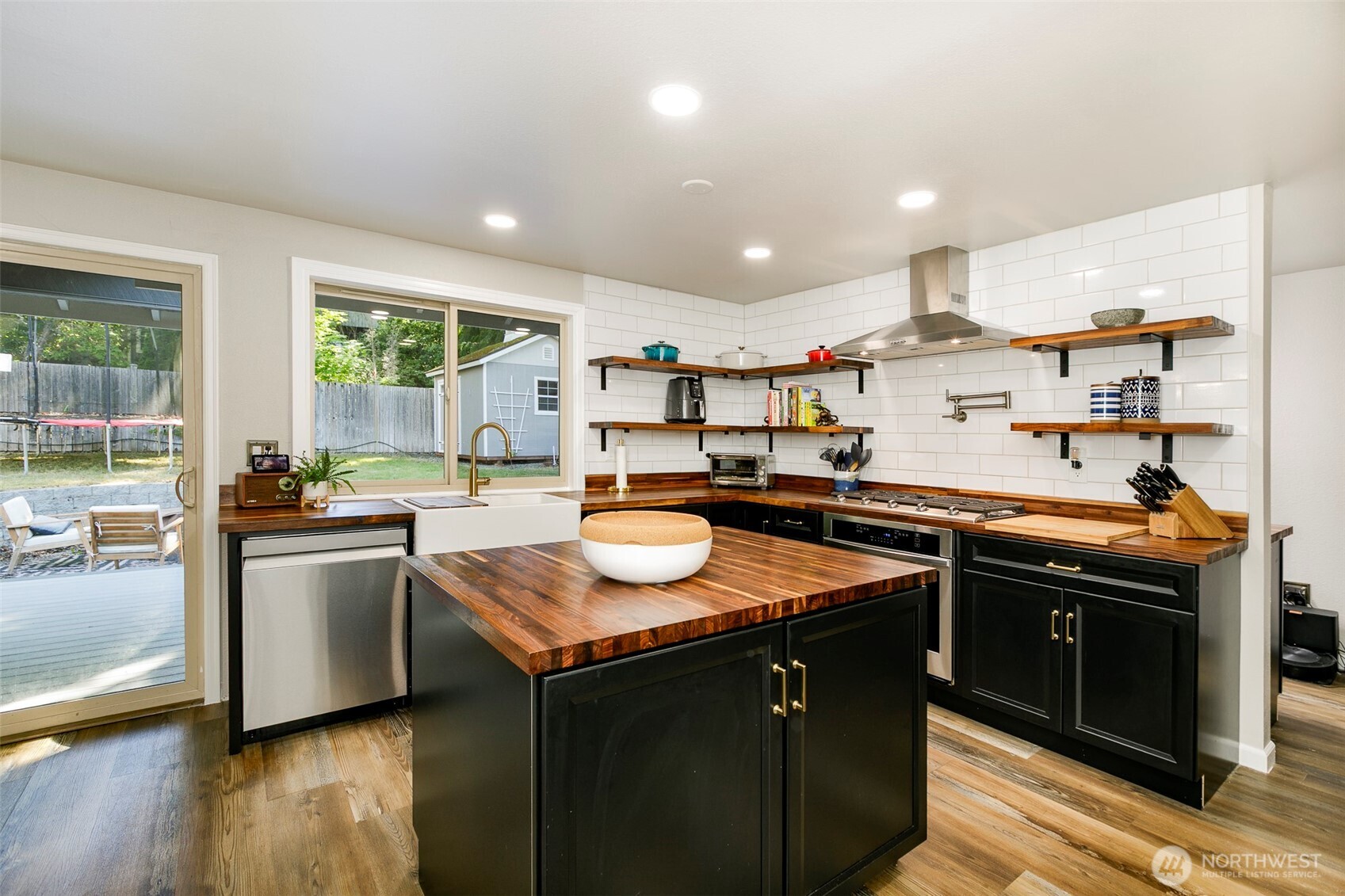 105 Lila Street Property Photo 12