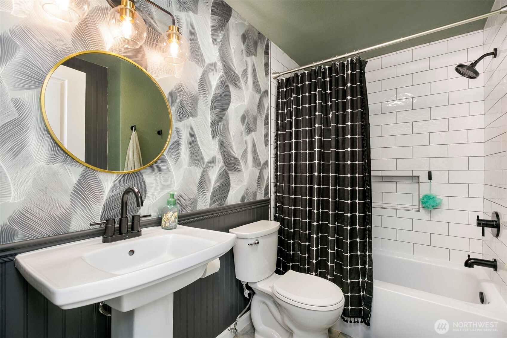 105 Lila Street Property Photo 18