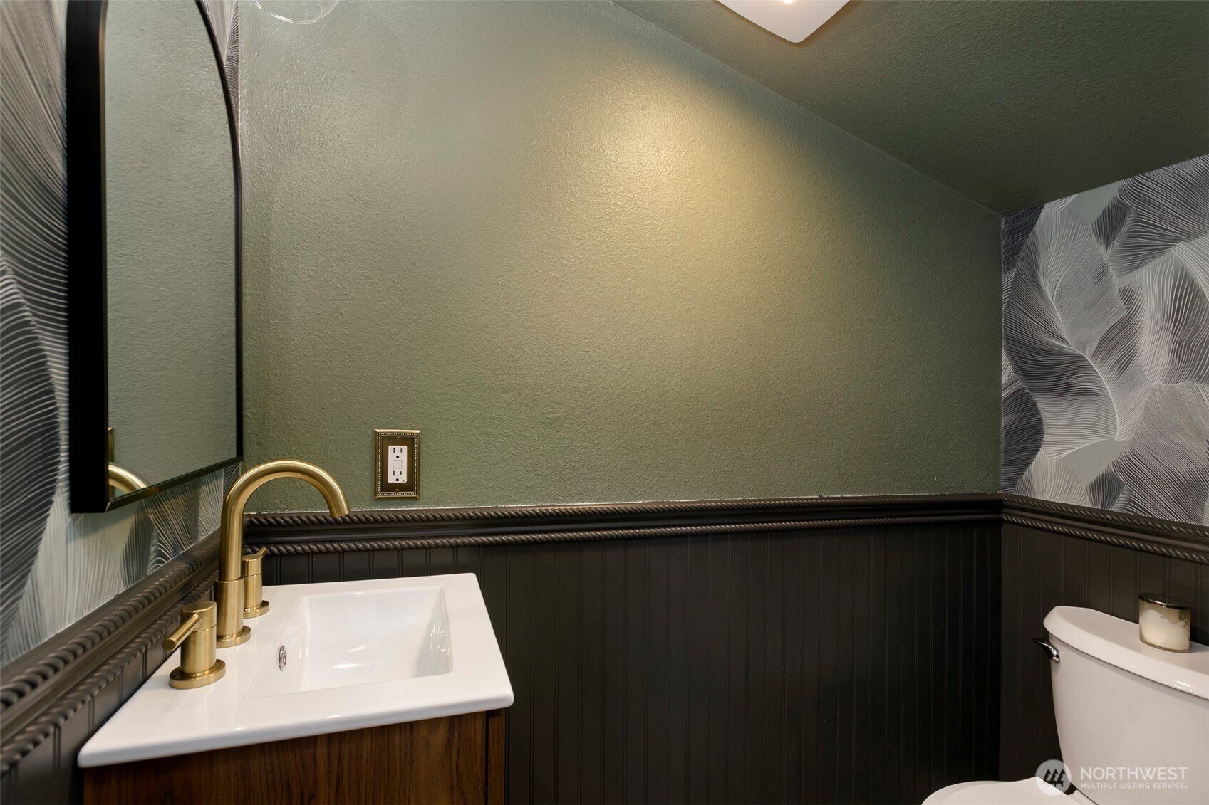105 Lila Street Property Photo 23