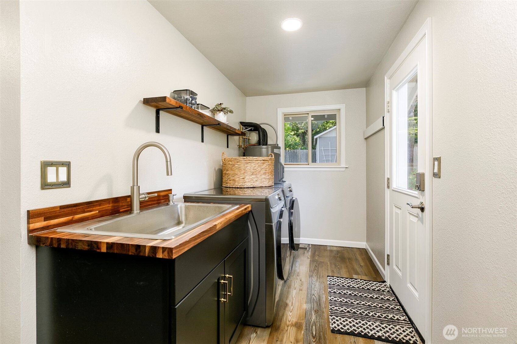 105 Lila Street Property Photo 24