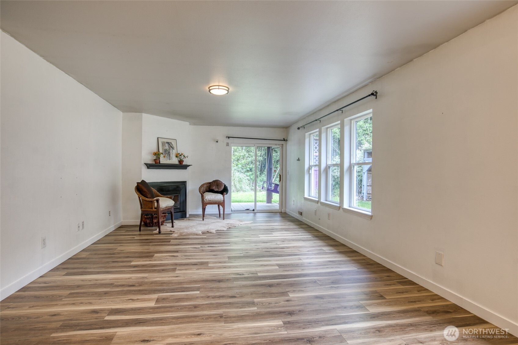 1505 Glen Court Property Photo 3