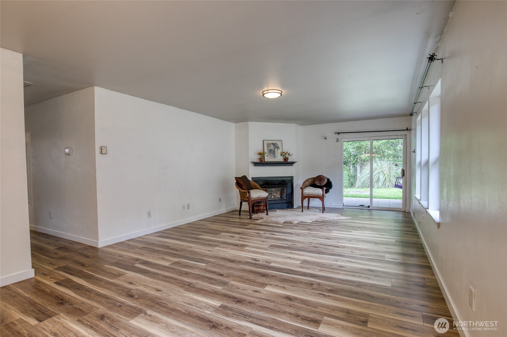 1505 Glen Court Property Photo 4