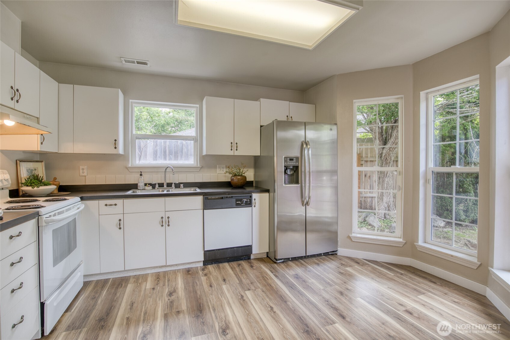 1505 Glen Court Property Photo 8