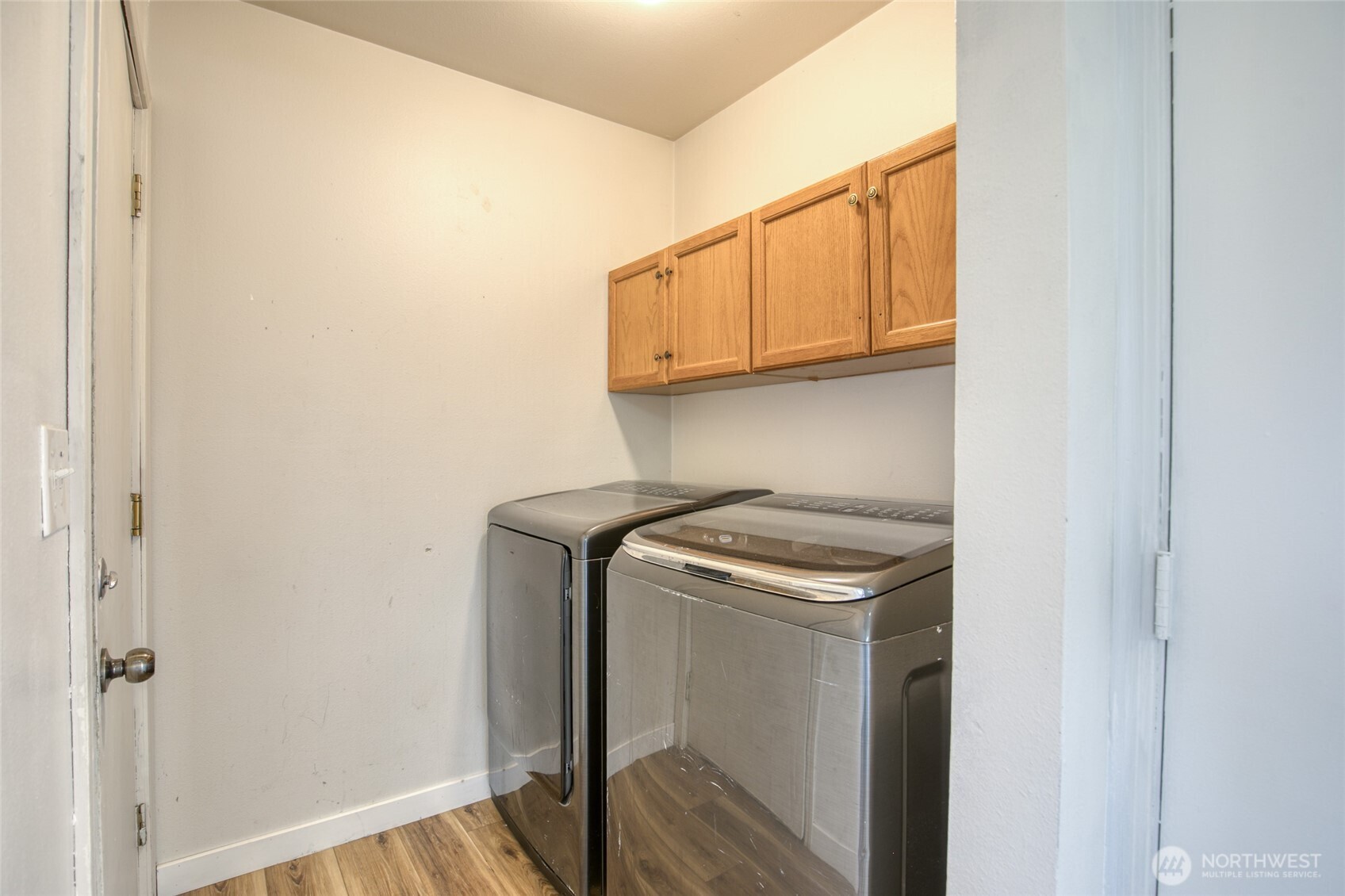 1505 Glen Court Property Photo 11