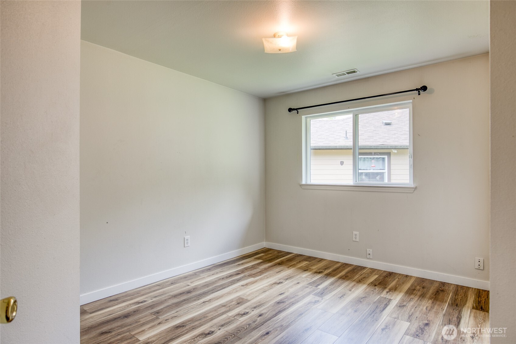 1505 Glen Court Property Photo 12