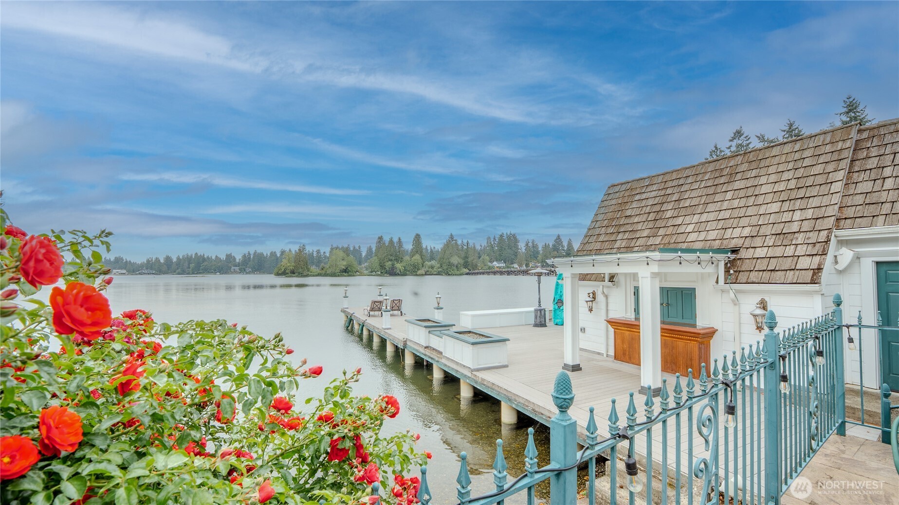 10007 Lake Steilacoom Drive Property Photo 33