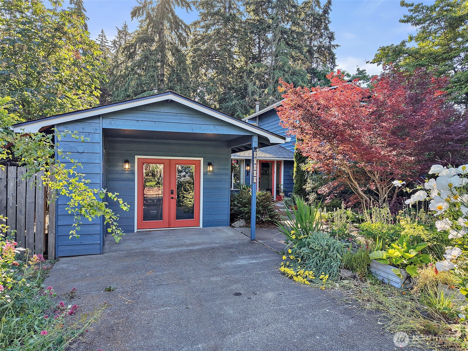 27117 41st Place Property Photo 2