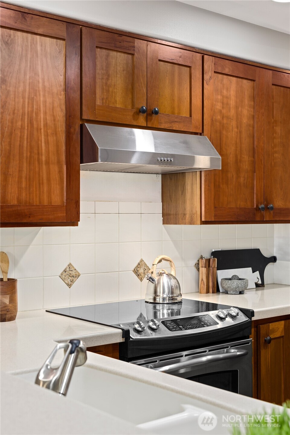 225 4th Avenue A304 Property Photo 6
