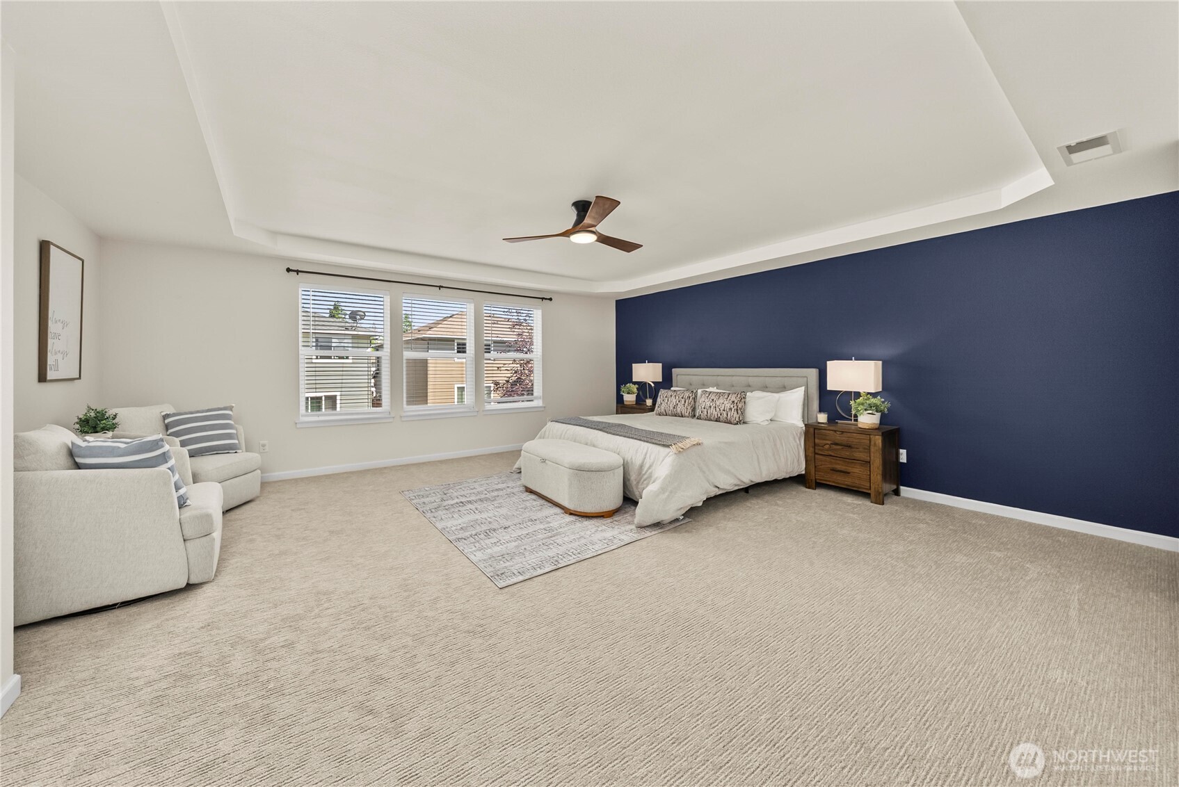 18428 Village Parkway Property Photo 18