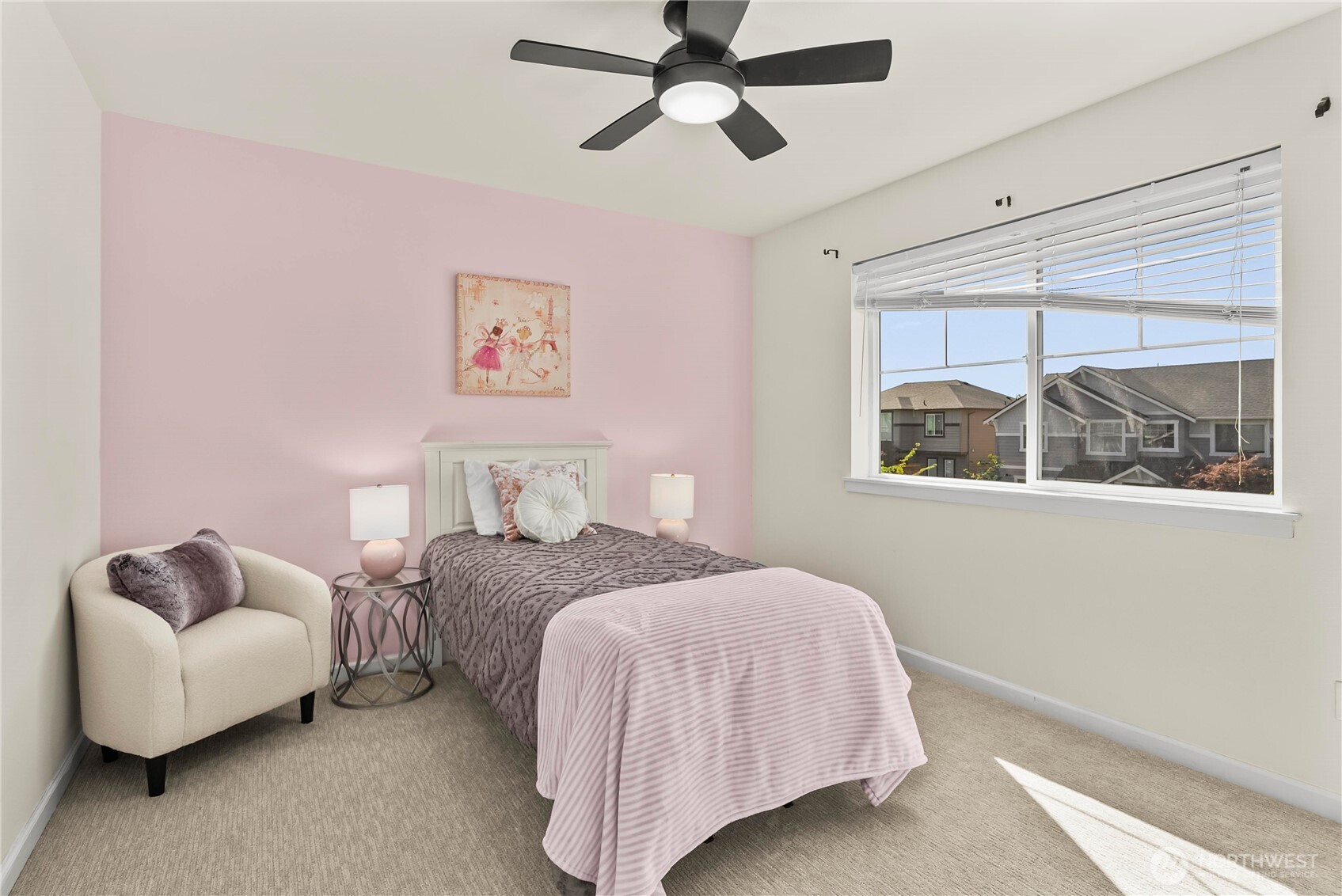 18428 Village Parkway Property Photo 27