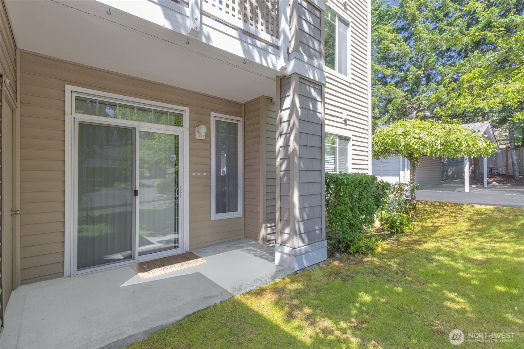 15300 112th Ave B104 Property Photo 18