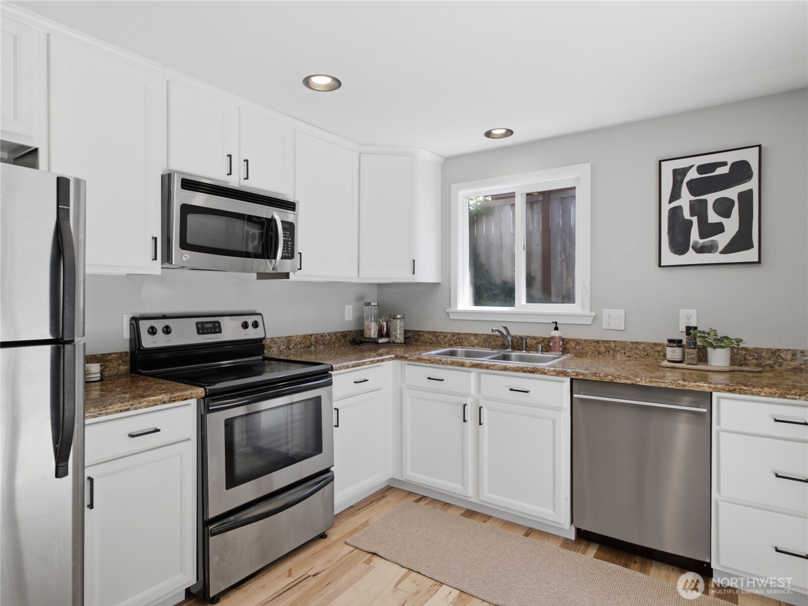 3708 N Orchard Street Property Photo 12