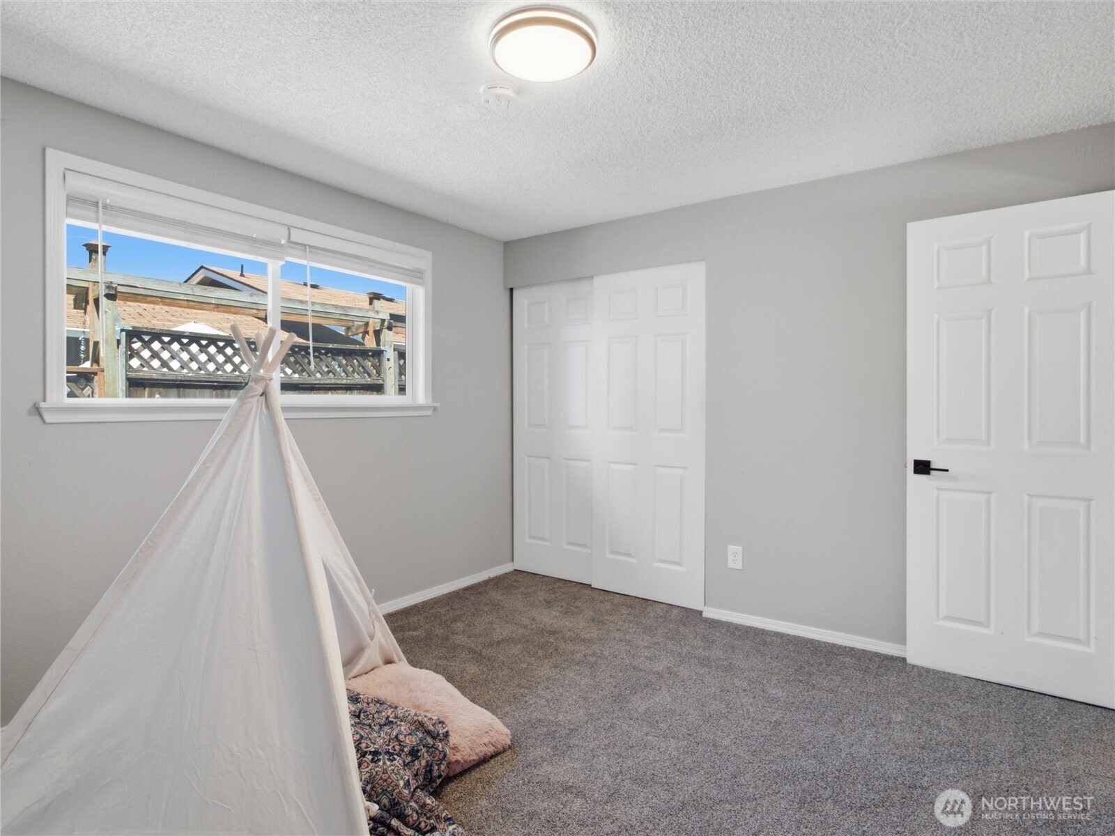 3708 N Orchard Street Property Photo 25