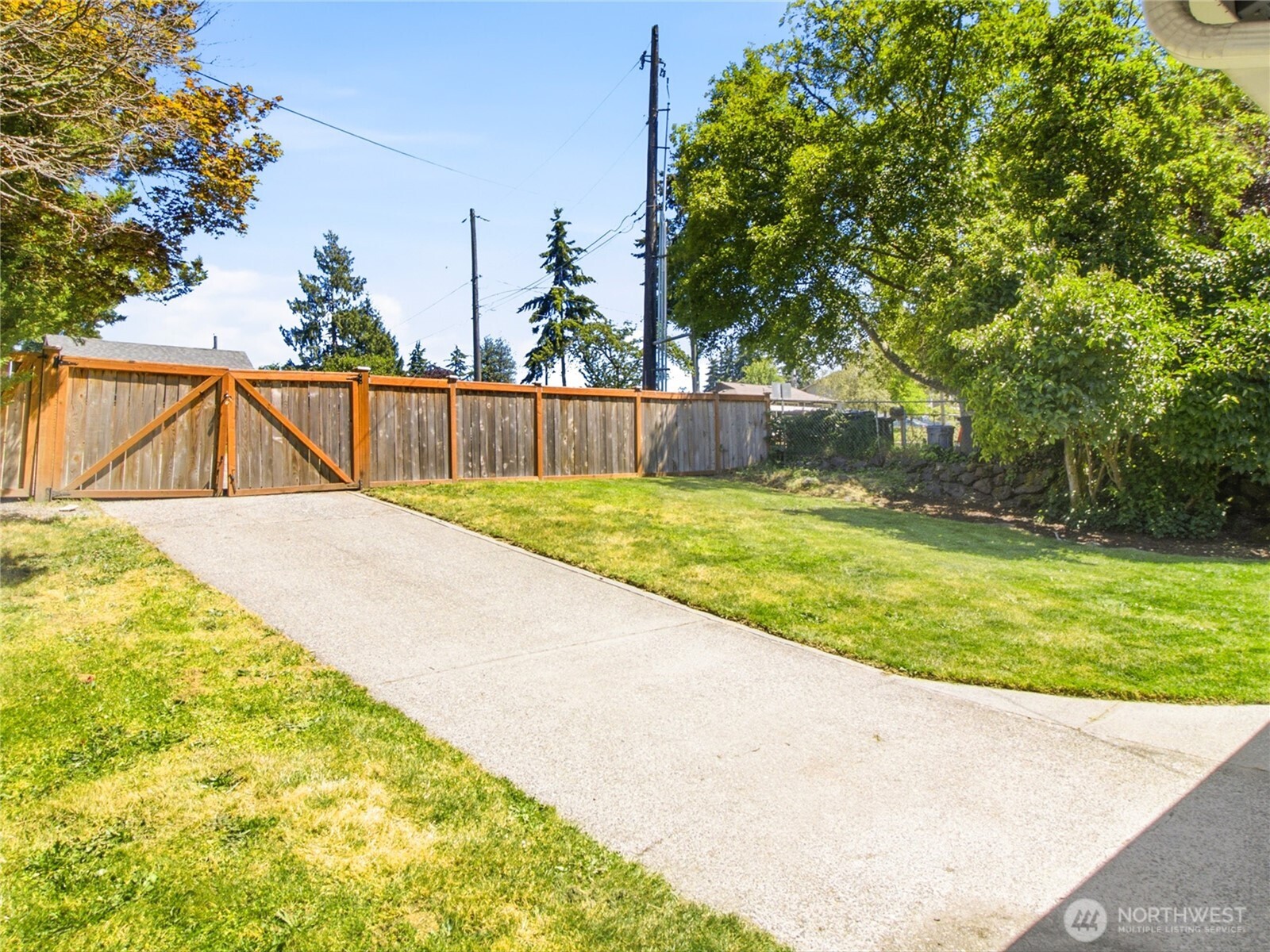 3708 N Orchard Street Property Photo 35