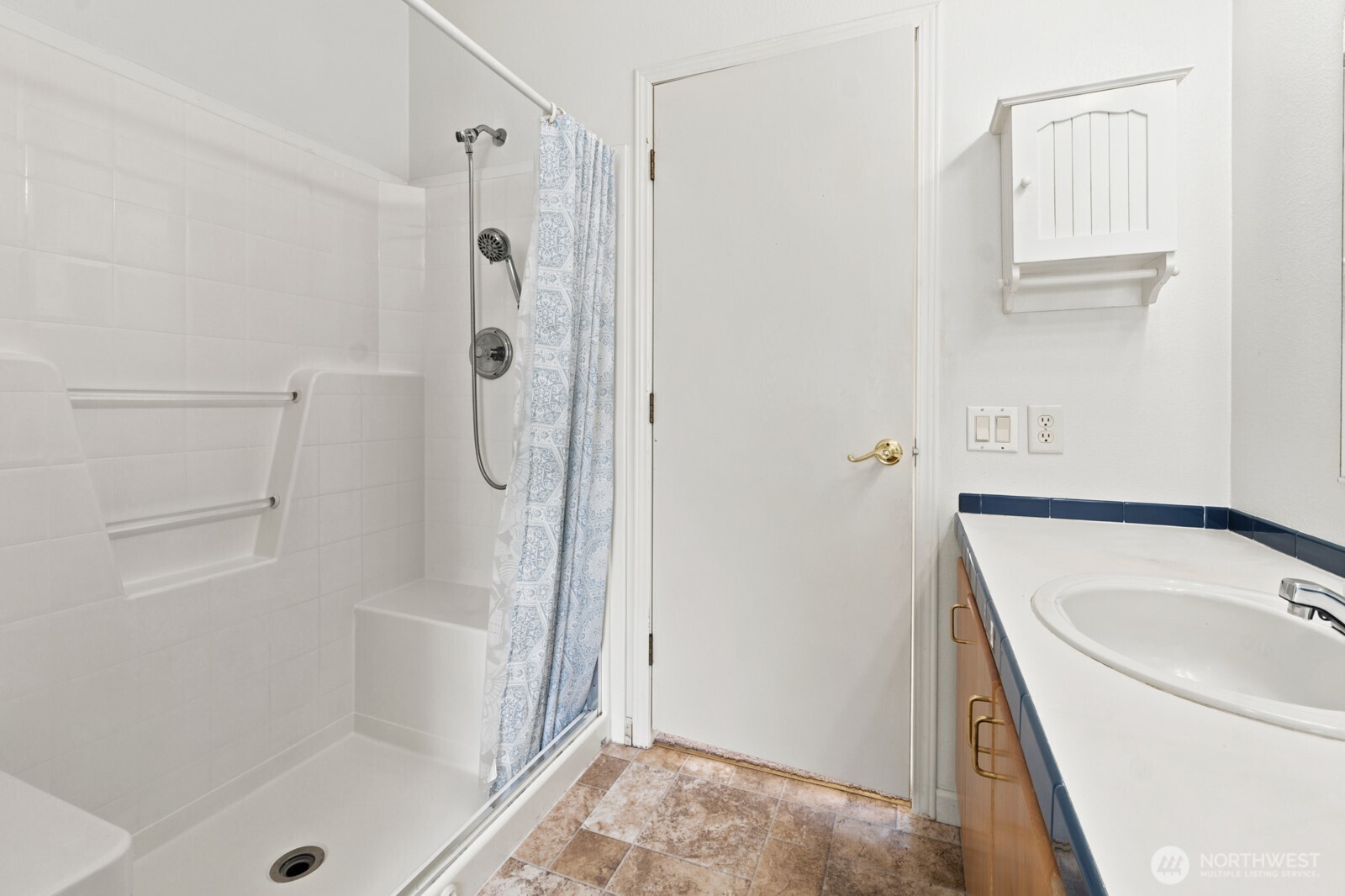 2302 R Street 85 Property Photo 19