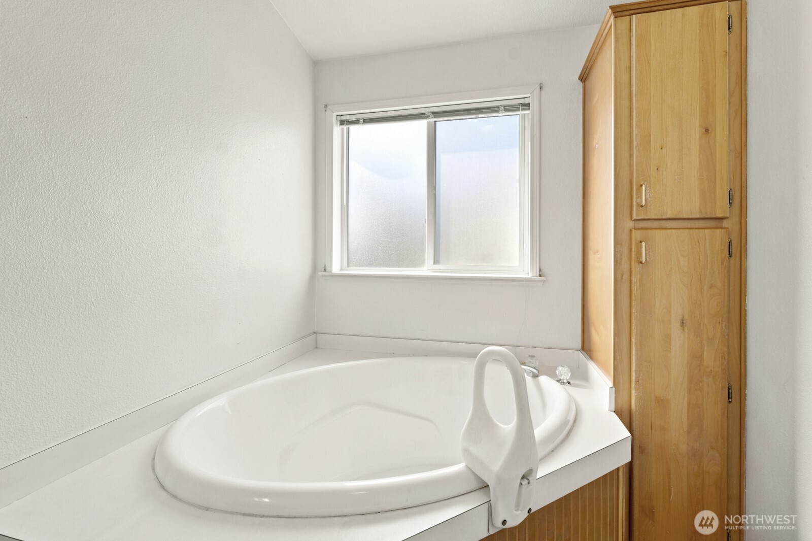 2302 R Street 85 Property Photo 20