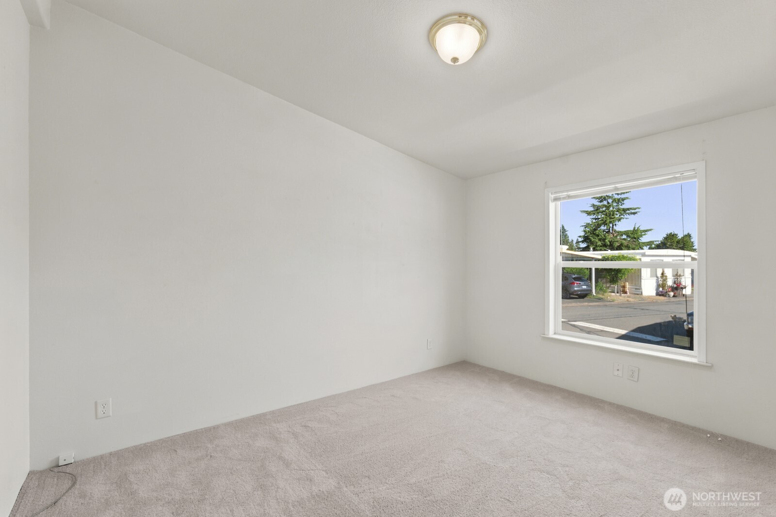 2302 R Street 85 Property Photo 25